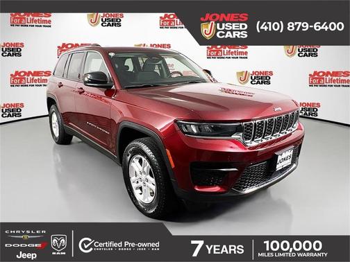 2022 Jeep Grand Cherokee Laredo