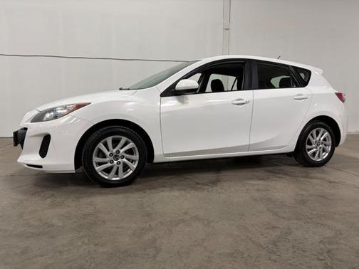 2013 Mazda Mazda3 i Touring