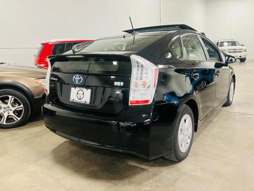 2010 Toyota Prius IV