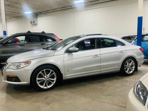 2010 Volkswagen CC Luxury