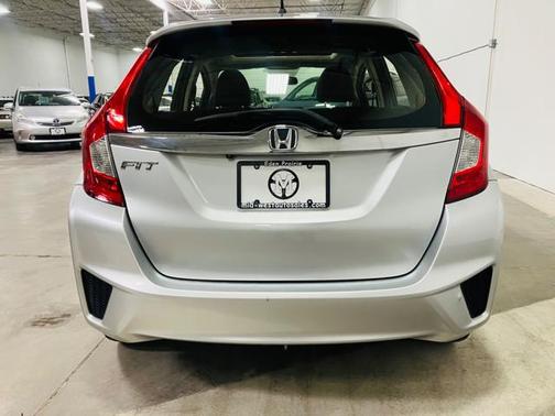2016 Honda Fit EX