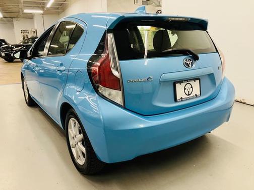 2015 Toyota Prius c Three