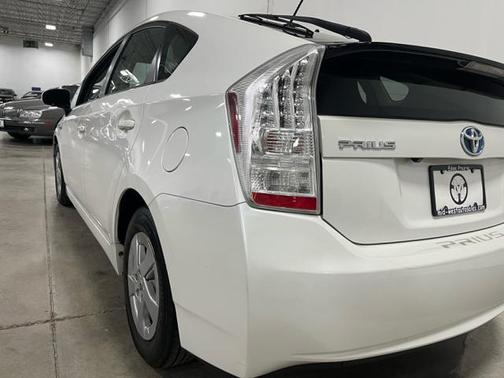 2010 Toyota Prius IV