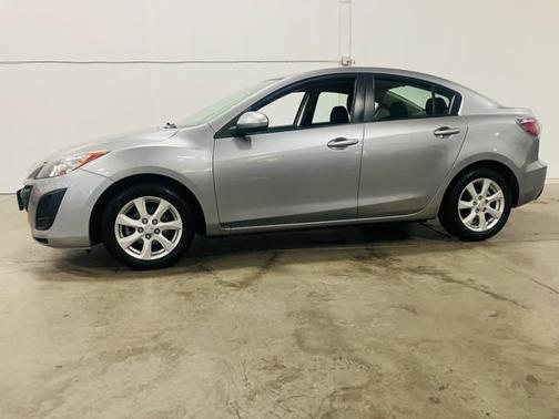 2011 Mazda Mazda3 i Touring