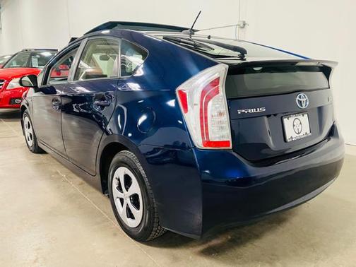2013 Toyota Prius Three