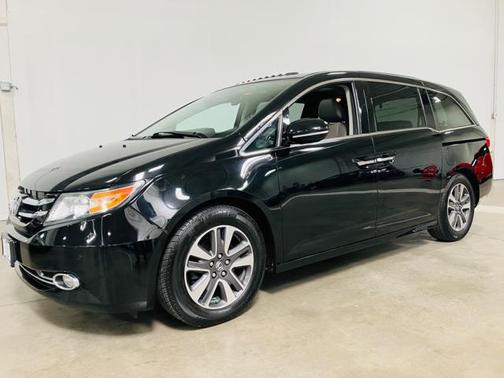 2015 Honda Odyssey Touring Elite