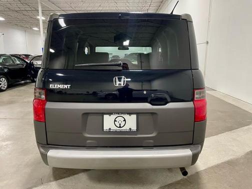 2004 Honda Element EX