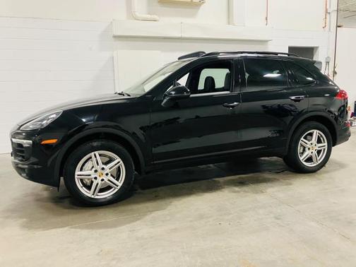 2018 Porsche Cayenne S