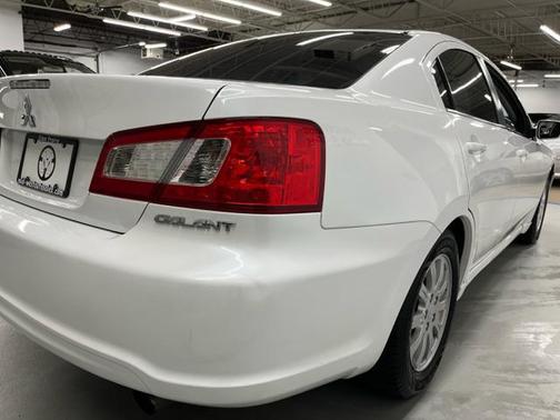 2012 Mitsubishi Galant Base