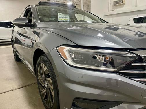 2019 Volkswagen Jetta 1.4T SEL Premium