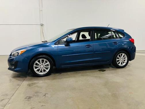 2013 Subaru Impreza 2.0i Premium