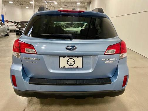 2010 Subaru Outback 2.5 i Premium