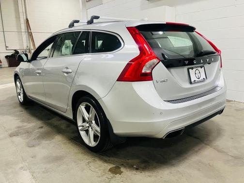 2017 Volvo V60 T5 Premier
