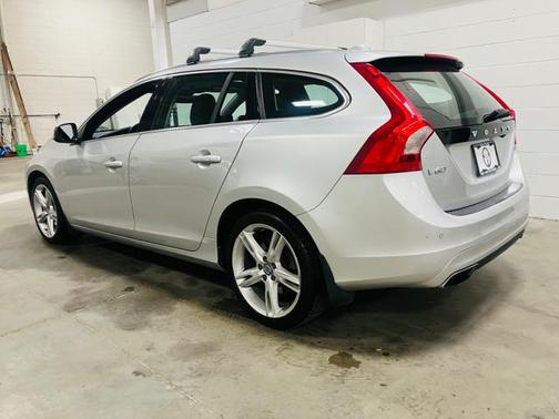 2017 Volvo V60 T5 Premier