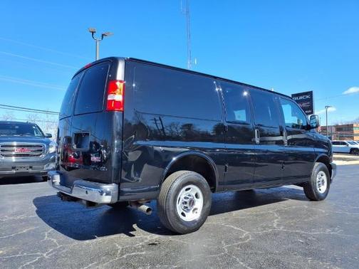2023 GMC Savana 2500 Work Van