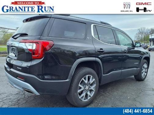 2023 GMC Acadia AWD SLT