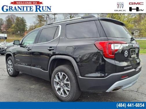 2023 GMC Acadia AWD SLT