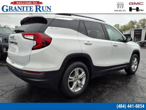 2022 GMC Terrain SLE