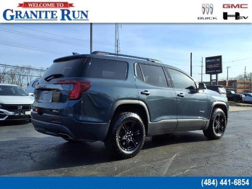 2020 GMC Acadia AWD AT4