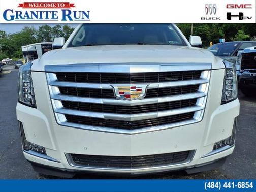 2017 Cadillac Escalade Luxury