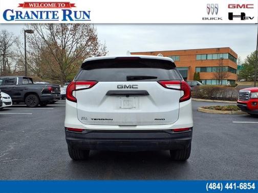 2022 GMC Terrain SLT