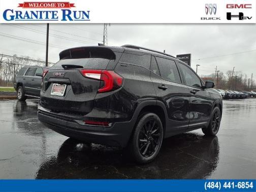 2023 GMC Terrain SLT