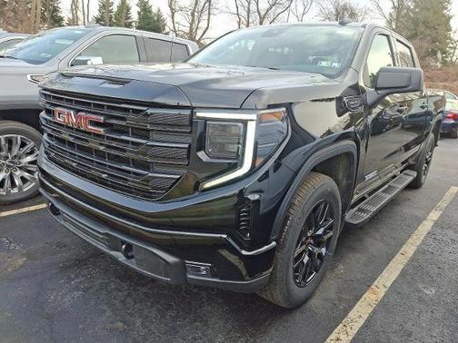 2025 GMC Sierra 1500 Elevation