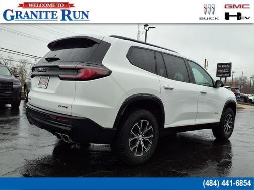 2024 GMC Acadia AWD AT4