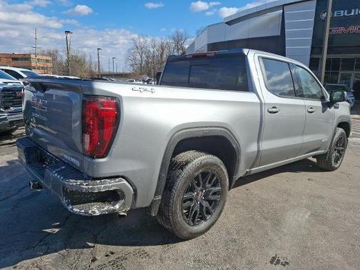 2025 GMC Sierra 1500 Elevation