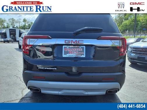 2023 GMC Acadia FWD SLT