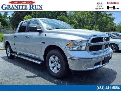 2018 RAM 1500 SLT