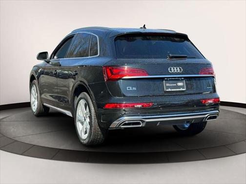 2025 Audi Q5 Premium Plus 45 TFSI S line quattro S tronic