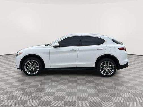 Alfa White 2019 Alfa Romeo Stelvio Base