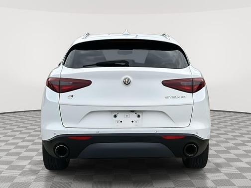 Alfa White 2019 Alfa Romeo Stelvio Base