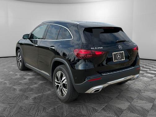 2025 Mercedes-Benz GLA 250 4MATIC
