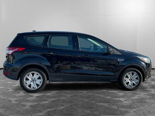 2016 Ford Escape S