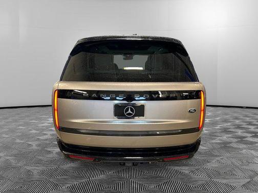 2023 Land Rover Range Rover P400 SE