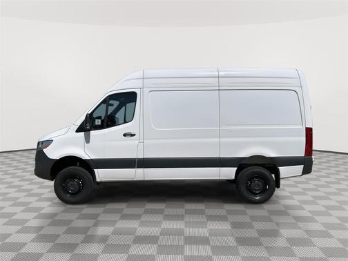 Arctic White 2026 Mercedes-Benz Sprinter 2500 Standard Roof