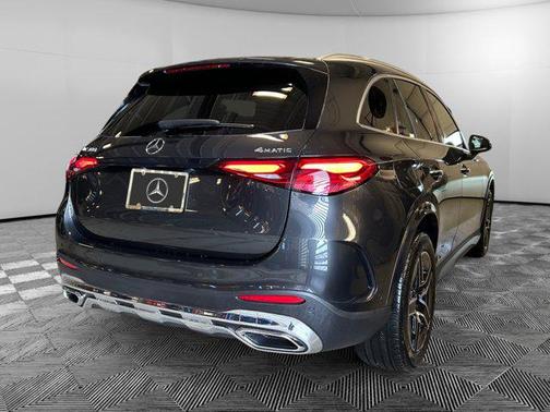 2025 Mercedes-Benz GLC 300 4MATIC