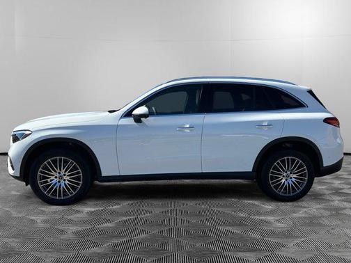 2026 Mercedes-Benz GLC 300 4MATIC