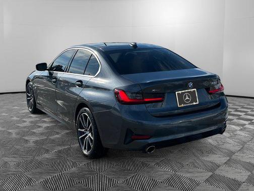2022 BMW 330 xDrive