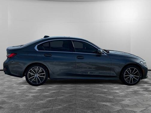 2022 BMW 330 xDrive