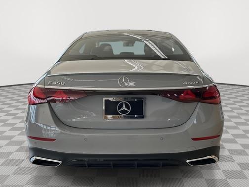 MANUFAKTUR Alpine Grey 2026 Mercedes-Benz E-Class 4MATIC