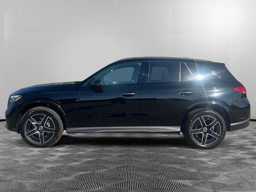 2026 Mercedes-Benz GLC 300 4MATIC