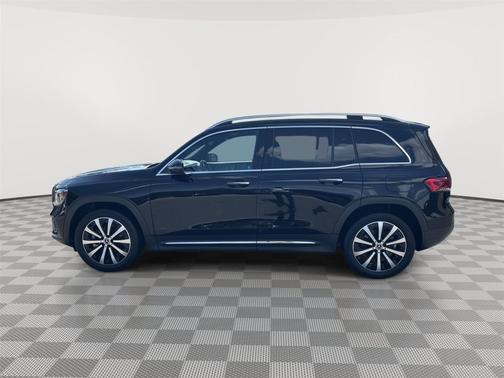 Night Black 2023 Mercedes-Benz GLB 250 4MATIC
