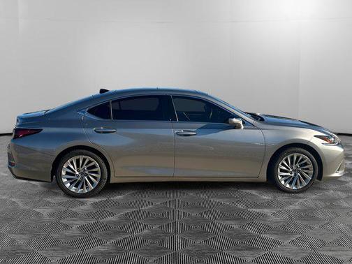 2019 Lexus ES 350 Luxury