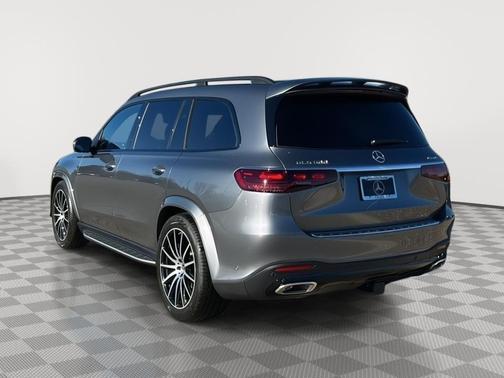 Selenite Grey Metallic 2026 Mercedes-Benz GLS 580 4MATIC