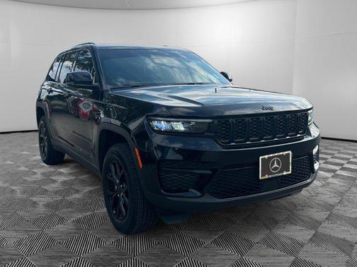 2024 Jeep Grand Cherokee Altitude