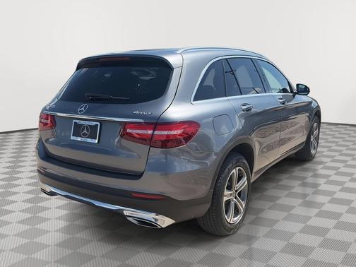 Selenite Grey Metallic 2019 Mercedes-Benz GLC 300 4MATIC