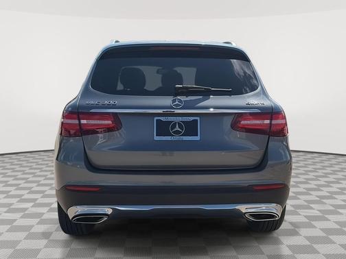 Selenite Grey Metallic 2019 Mercedes-Benz GLC 300 4MATIC